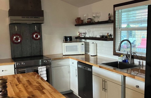 Fort Ogden Cabin | Love Cabin in amazing ArcadianA couple's destination