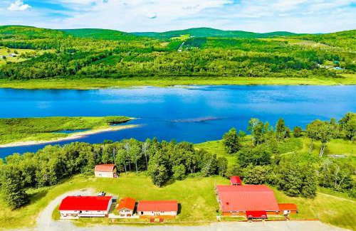 Fort Kent Hotel | Love Hotels St John River by OYO at Fort Kent ME