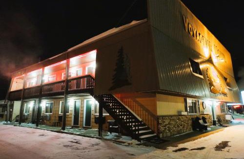 International Falls Hotel | Love Hotels Voyageur by OYO at International Falls MN