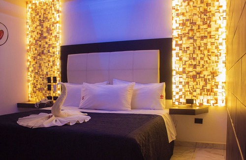 Puebla Hotel | Love Motel