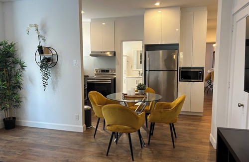Levis Apartment | Love nest 1 river from the castle! Free parking! Refurbished, Air conditioner