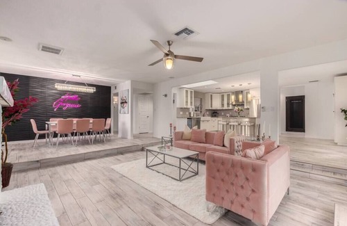 Park Scottsdale Four House | Love Oasis II - Scottsdale Beach Club NEW