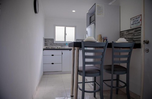 Palm Beach Apartment | LOVE & PEACE APARMENTS