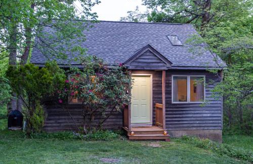 Montebello House | Love Ridge Mountain Lodging