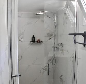 Rive-de-Gier Apartment | Love room le belka