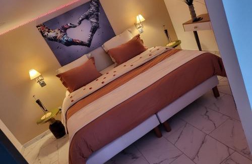 Rive-de-Gier Apartment | Love room le belka