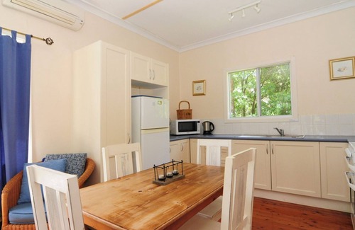 Upper Kangaroo River House | Love Shack - 1 bedroom cosy cottage!
