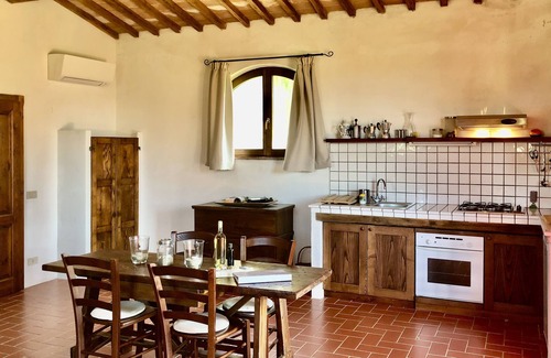 Castiglione della Pescaia House | Lovely outbuilding in Follona for 2-4 people