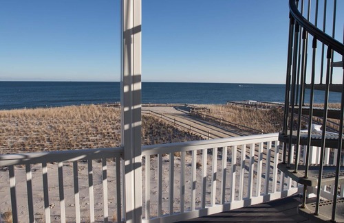 Loveladies House | Loveladies - ~LBI~ - Stupendous - Five/Six Bedroom - Oceanfront