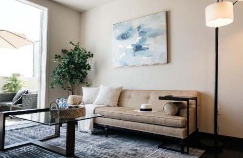 Los Angeles Apartment | Lovely 1 BD in West Hollywood