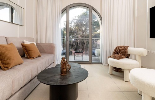 Mea She'arim Apartment | Lovely 1 bdm apt, Shaul Adler st