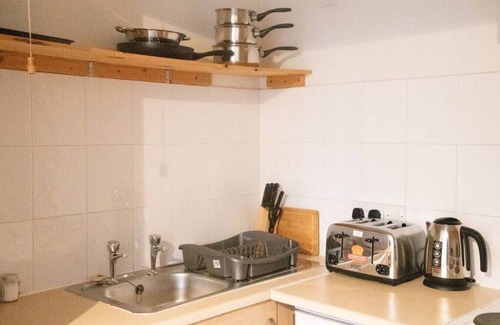 High Wycombe Apartment | Lovely 1 bed Apt - Buckinghamshire