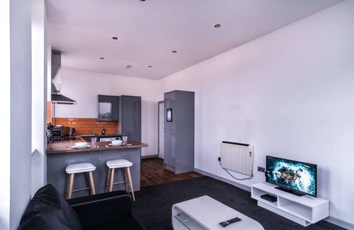 Blackburn Apartment | Lovely 1 Bed Flat in Central Blackburn w Views