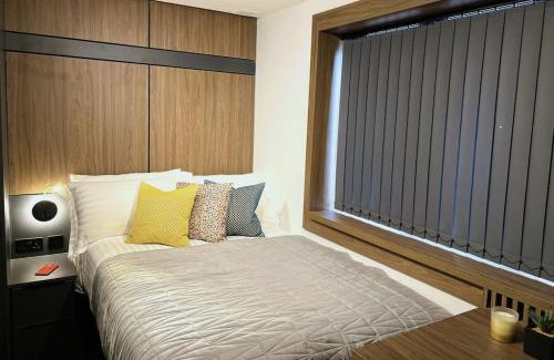 Oadby Apartment | Lovely 1 Bed Studio 2B near Royal Infirmary and DMU