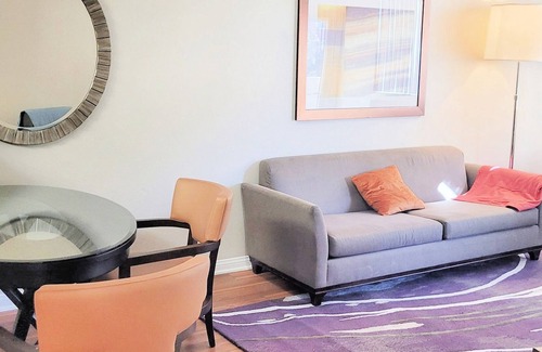 Fullerton Apartment | Lovely 1 Bedroom Apartment at Fullerton