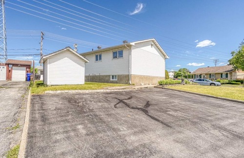 Gatineau Apartment | Lovely 1-bedroom apartment in Gatineau.