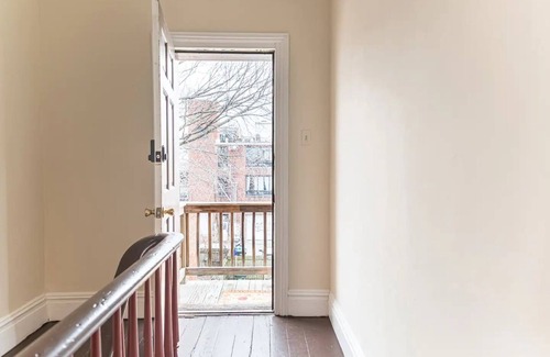 Jackson Ward Apartment | Lovely 1-bedroom apartment in Downton Arts District 5 mins from VCU
