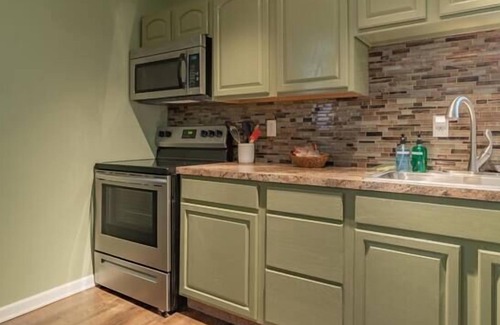 Wabash Apartment | Lovely 1-bedroom apartment in downtown Wabash