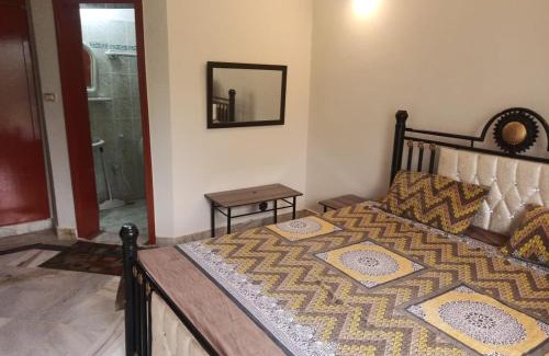 Dhirkot Apartment | Lovely 1 bedroom condo with majestic views