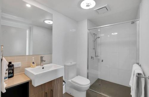 Mackay Apartment | Lovely 1-bedroom in the Heart of Mackay w Pool