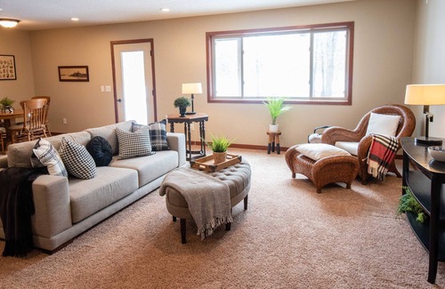 Blaine Apartment | Lovely 1-Bedroom Unit with Kitchenette