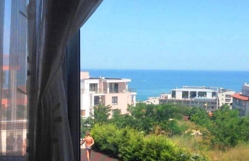 Byala House | Lovely 1-bedroom vacation home 350m from beach