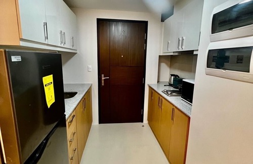 Pinagsama Condo | Lovely 1 Bedroom with City View in the middle of BGC
