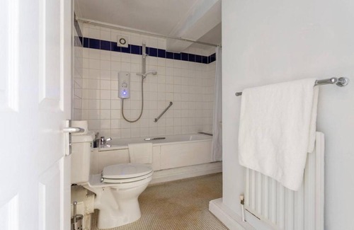 Faraday Apartment | Lovely 1BR Flat In Camberwell