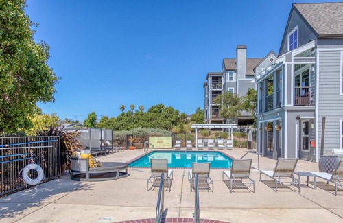 San Rafael Apartment | Lovely 1BR in San Rafael, Gym + Pool