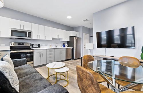 Everett Apartment | Lovely 1BR Near Encore Boston 8300