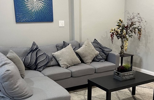 South Eola Apartment | Lovely 1st Fl Apt 3 Bed/2 Bath in Downtown Orlando