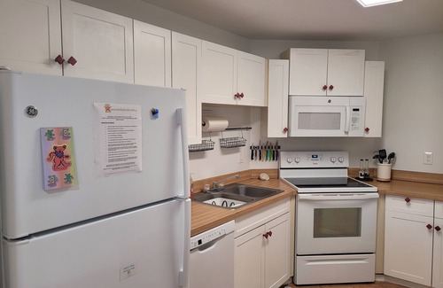 Tierra Verde Condo | Lovely 1st Floor, 1 BR condo with garden, pool and water view in Tierra Verde