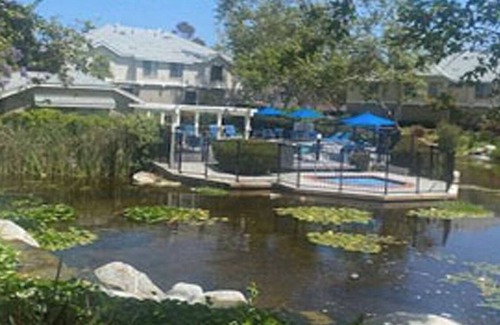 Carmel Valley Condo | Lovely 2/2 with optional 3rd bedroom condo one exit from the Del Mar Racetrack