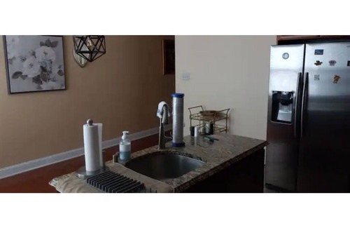 West Philadelphia Apartment | Lovely 2 bdrm apt in Univ. City