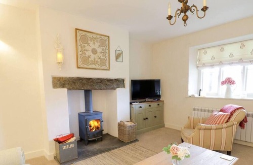 Maentwrog Cottage | Lovely 2-Bed Cottage in Blaenau Ffestiniog