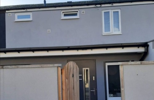 Wyken Apartment | Lovely 2-Bed Apartment in Coventry