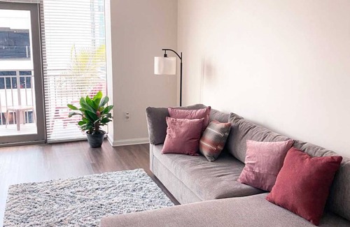 Buckhead Village Apartment | Lovely 2 Bedroom 2 Bath