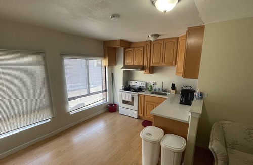 Hayward Apartment | Lovely 2 Bedroom 2 Bathroom Apartment in Hayward Downtown fully furnished