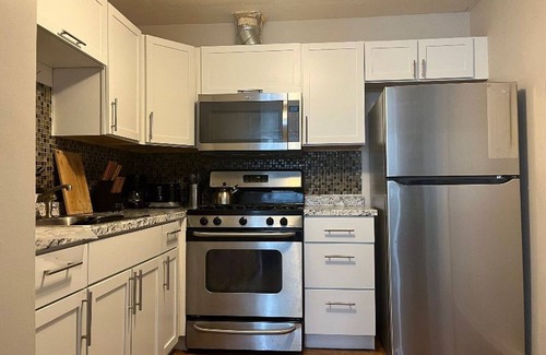 Wenonah Apartment | Lovely 2-bedroom apartment near MOA/MSP Airport