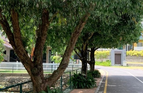 Kaduwela Apartment | Lovely 2 Bedroom apartment with luxury facilities in Ariyana Resort Athurugiriya