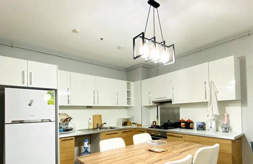 Avcilar Apartment | Lovely 2-bedroom apartment with a pool