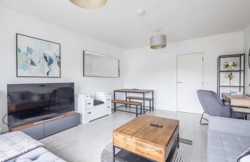 Cherry Hinton Apartment | Lovely 2 bedroom apartment - ideal location