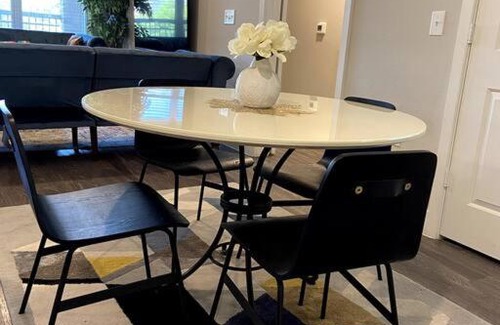 Weston Apartment | Lovely 2 bedroom Apartment with luxury amenities