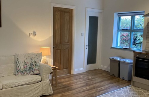 Dungarvan Cottage | Lovely 2 bedroom cottage at base of Comeragh Mountains