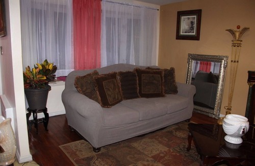 Canarsie House | Lovely 2 bedroom duplex home.