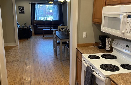 Hibbing Apartment | Lovely 2 Bedroom Ground Level Rental - Downtown
