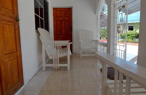 Port Morant House | Lovely 2 Bedroom House in St Thomas Jamaica