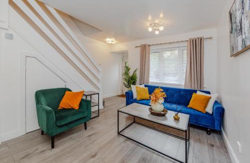 Broxbourne House | Lovely 2 Bedroom House