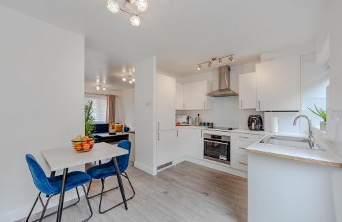 Broxbourne House | Lovely 2 Bedroom House