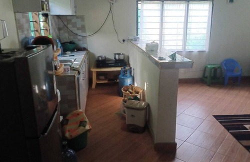 Galu House | Lovely 2-bedroom house with WiFi in Wabungu. 2 Bathrooms.